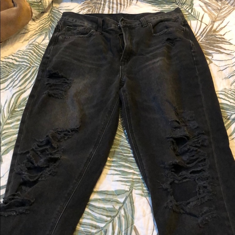 American Eagle Mom Jeans